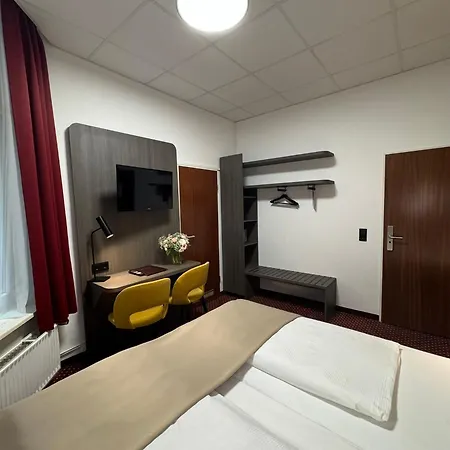 Hotel Lumen Am Hauptbahnhof Hamburg Exterior photo